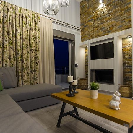 Ntinas Villa With Sea View سكالا بوتامياس المظهر الخارجي الصورة